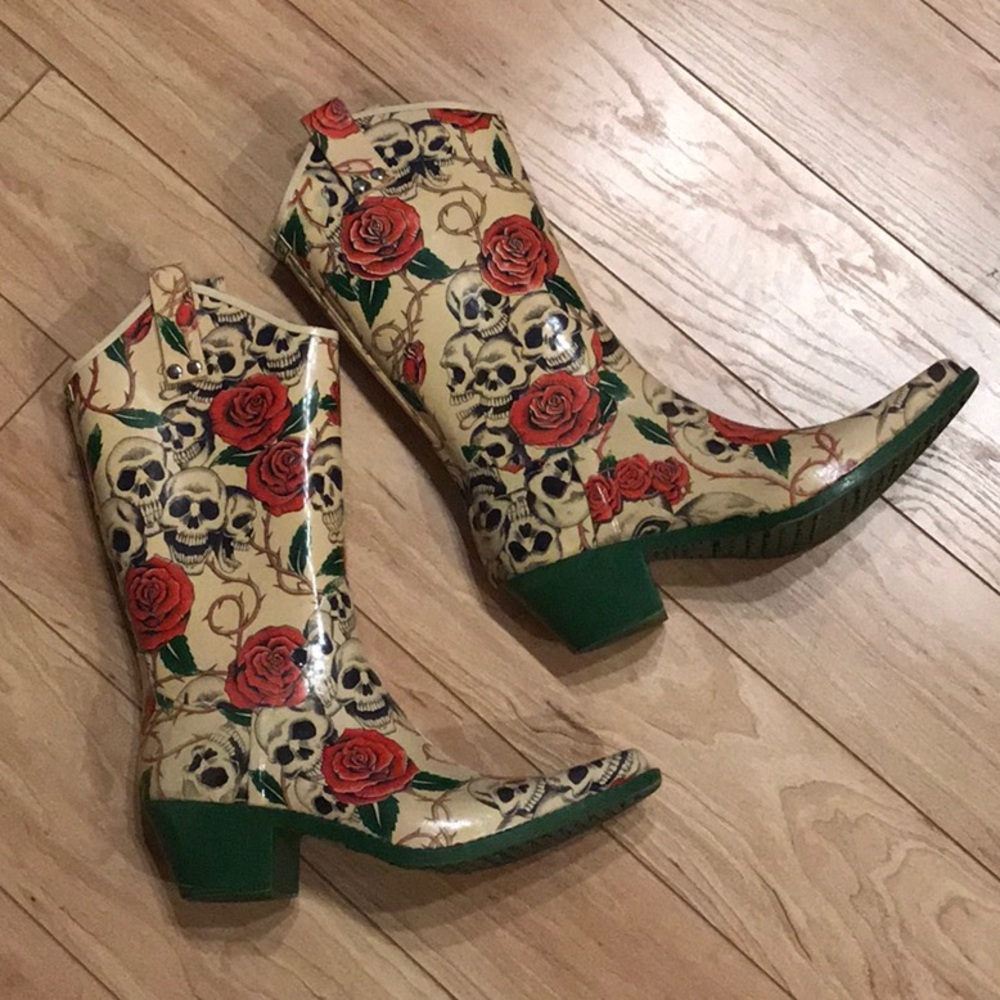 Jeffrey Campbell Skull/Rose Cowboy Style Rainboot